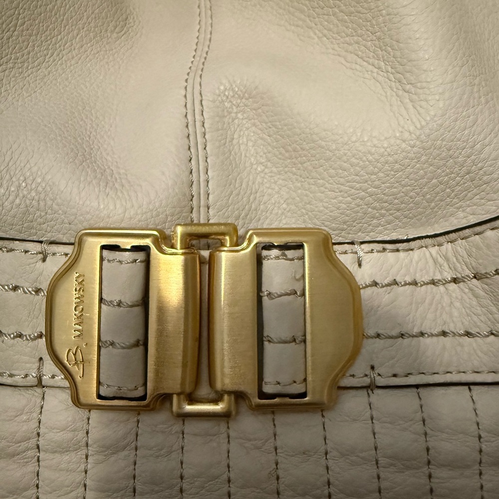 b. makowsky Beige Shoulder Bag with Gold Hardware - Picture 4 of 10